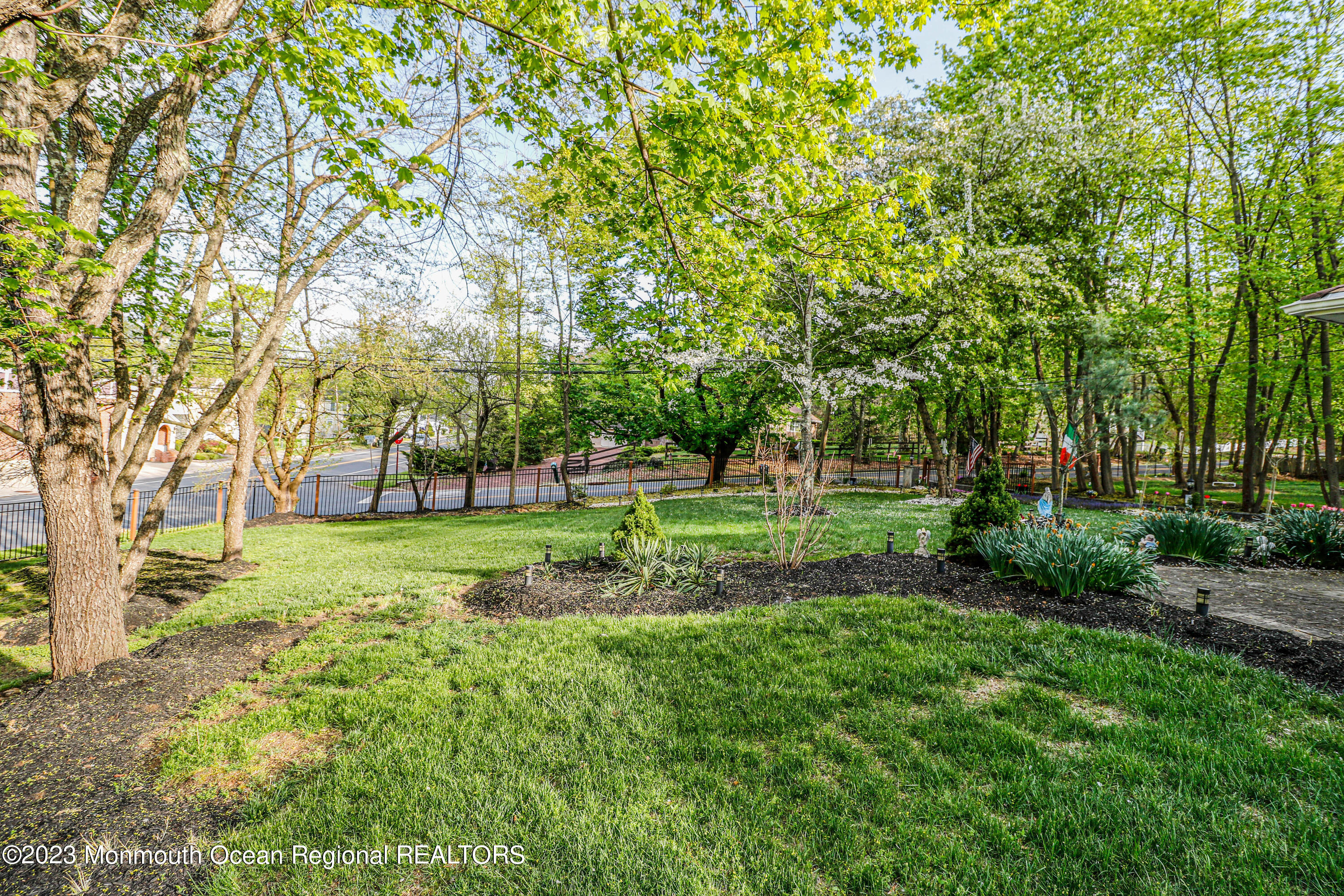 2 Agress Road Millstone NJ 08535