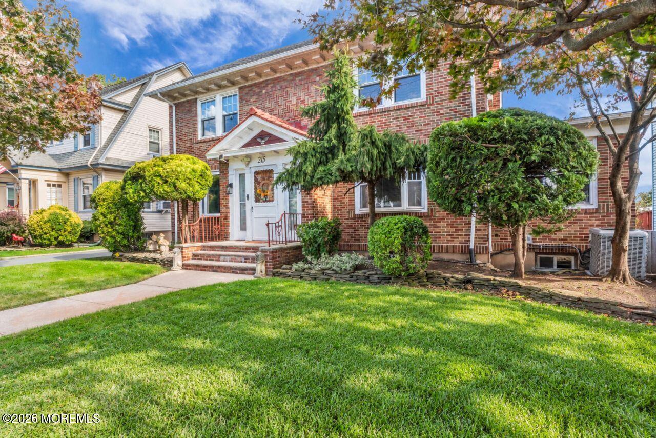 213-217 Keats Avenue Elizabeth NJ 07208