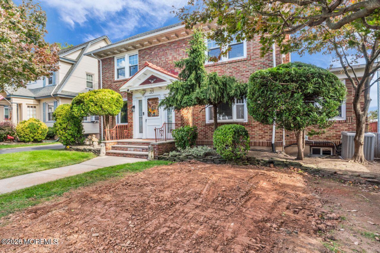 213-217 Keats Avenue Elizabeth NJ 07208