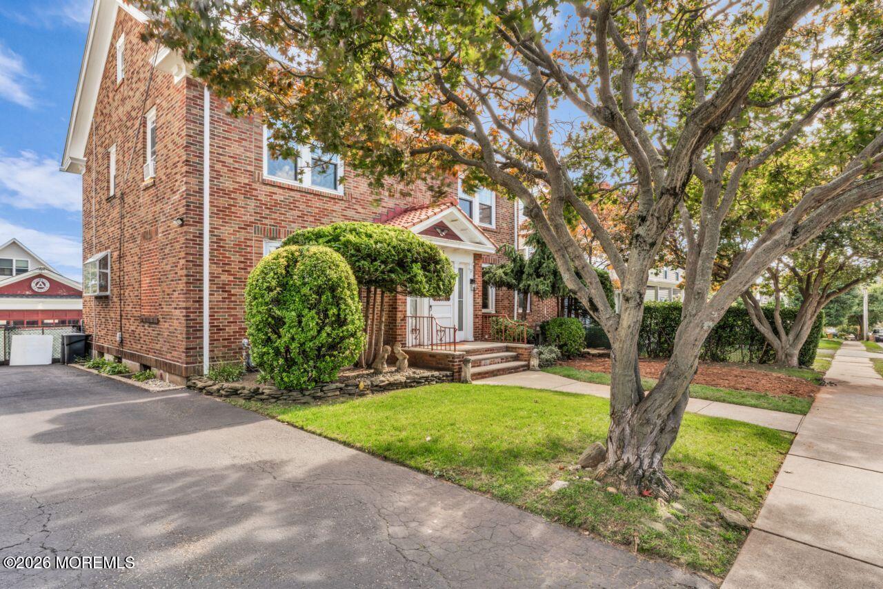213-217 Keats Avenue Elizabeth NJ 07208