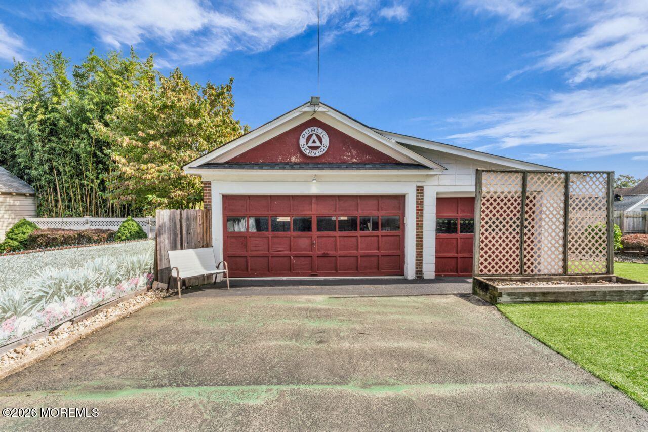213-217 Keats Avenue Elizabeth NJ 07208