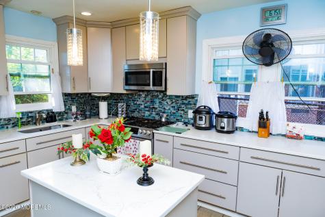 848 Cross Avenue Elizabeth NJ 07208