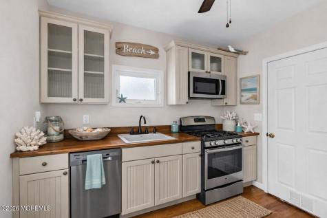 6 Beach Street Sea Bright NJ 07760