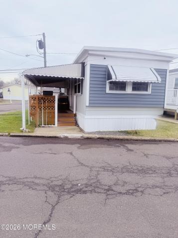 26 Dalbert Street Carteret NJ 07008