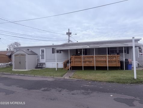 26 Dalbert Street Carteret NJ 07008