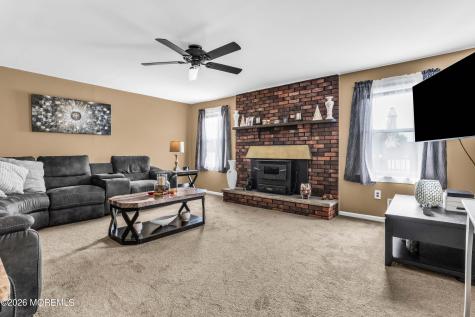 89 Wilson Avenue Parlin NJ 08859