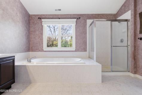 2 Mehar Court Jackson NJ 08527