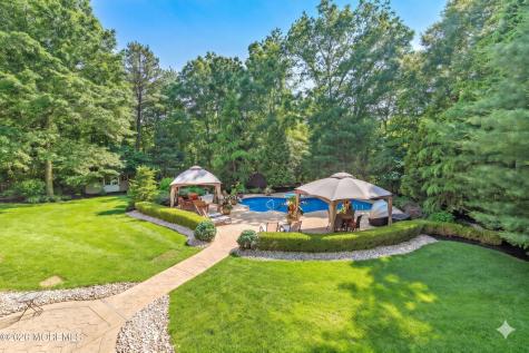 2 Mehar Court Jackson NJ 08527