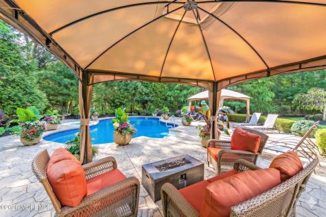 2 Mehar Court Jackson NJ 08527