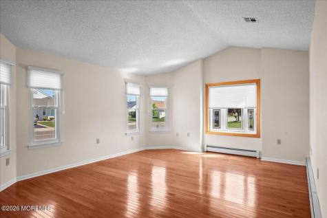 2 Blyth Court Toms River NJ 08757