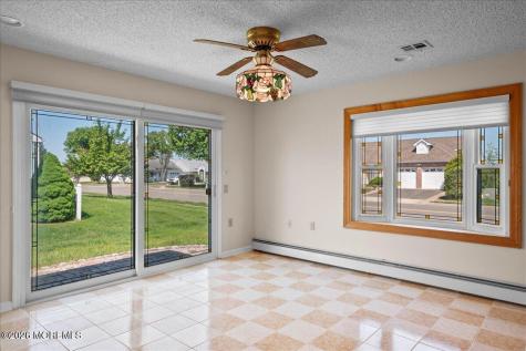 2 Blyth Court Toms River NJ 08757