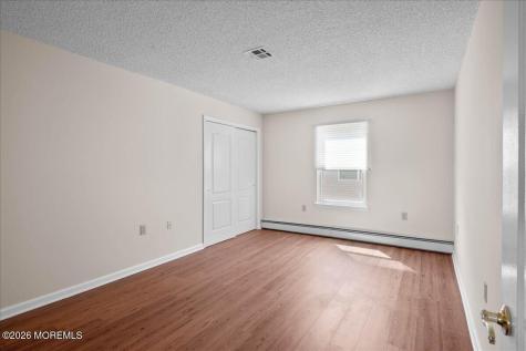 2 Blyth Court Toms River NJ 08757