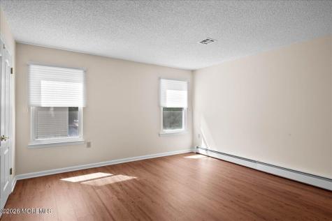2 Blyth Court Toms River NJ 08757