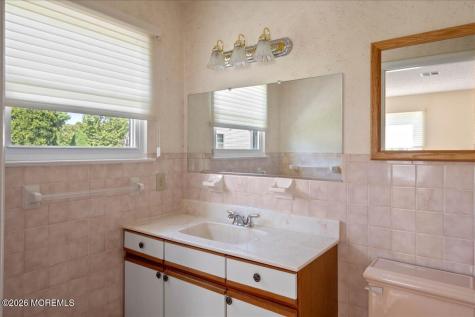 2 Blyth Court Toms River NJ 08757