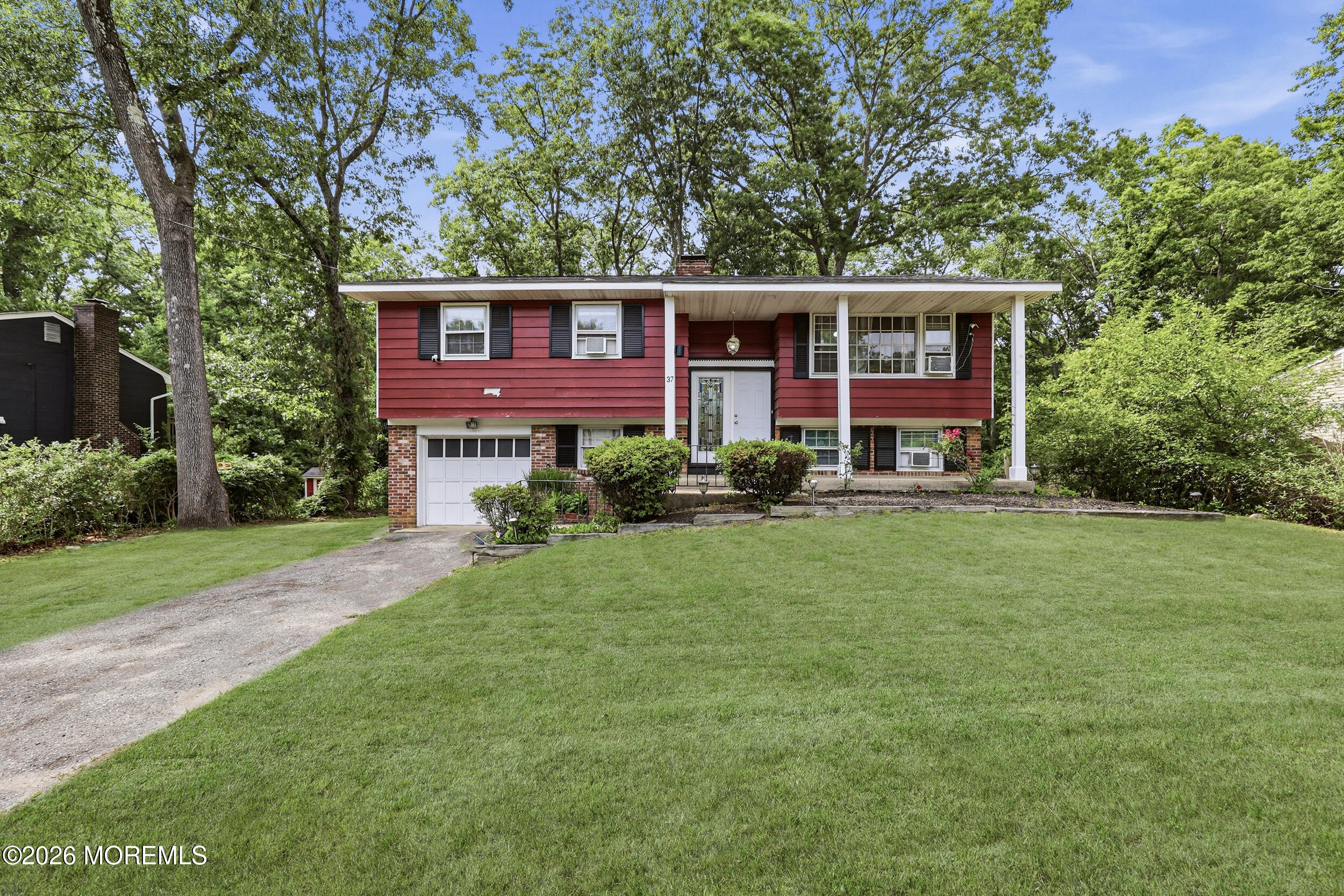 37 Raymond Avenue Toms River NJ 08755