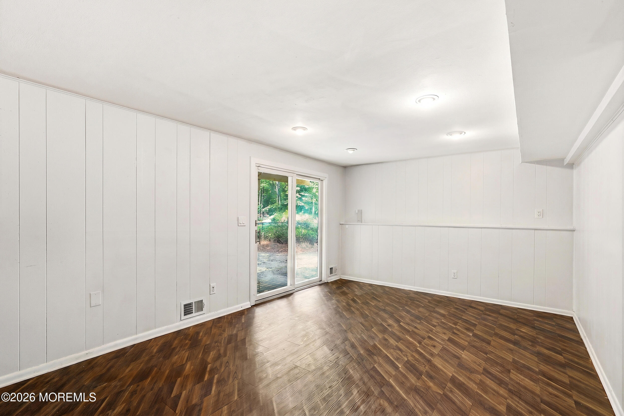 37 Raymond Avenue Toms River NJ 08755