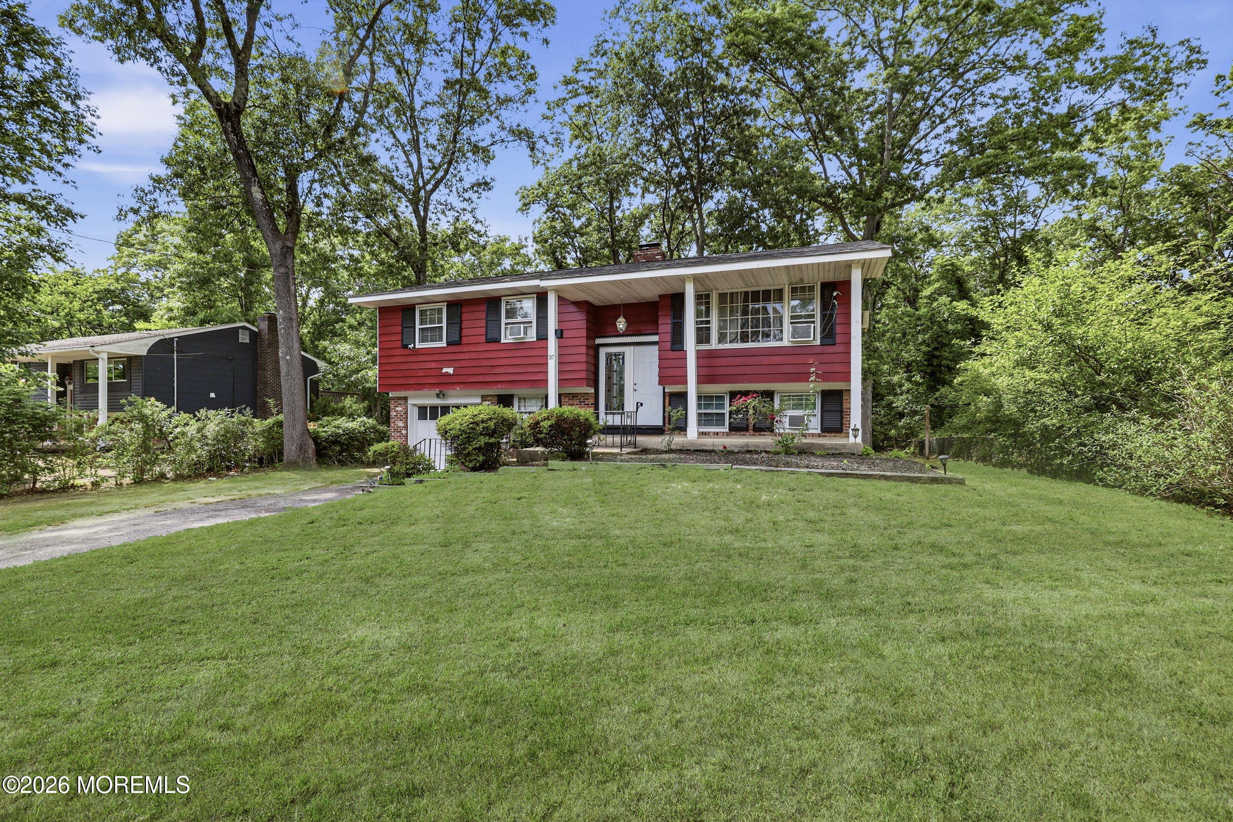 37 Raymond Avenue Toms River NJ 08755