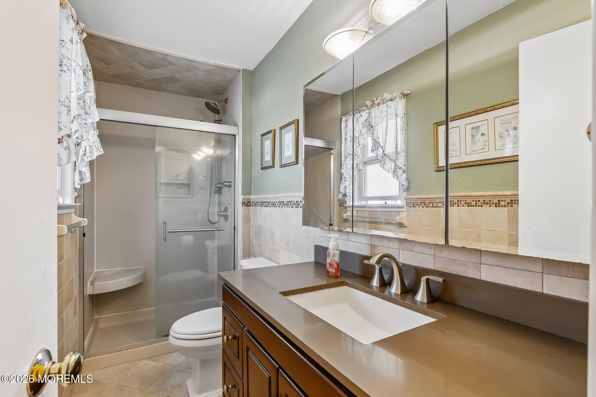 21 Appletree Road Howell NJ 07731