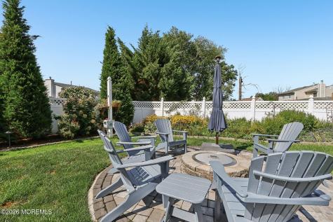 21 Appletree Road Howell NJ 07731