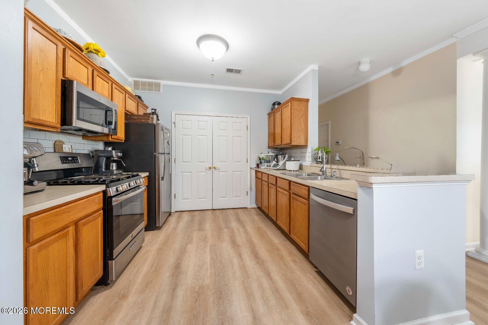 319 Sophee Lane Lakewood NJ 08701