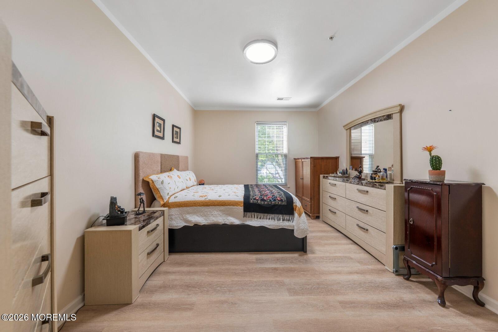 319 Sophee Lane Lakewood NJ 08701