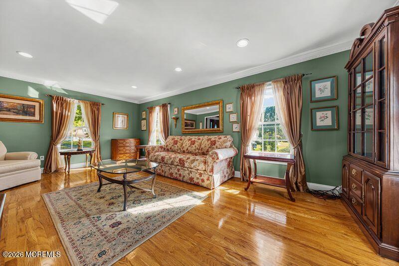 21 Terry Lane Middletown NJ 07748
