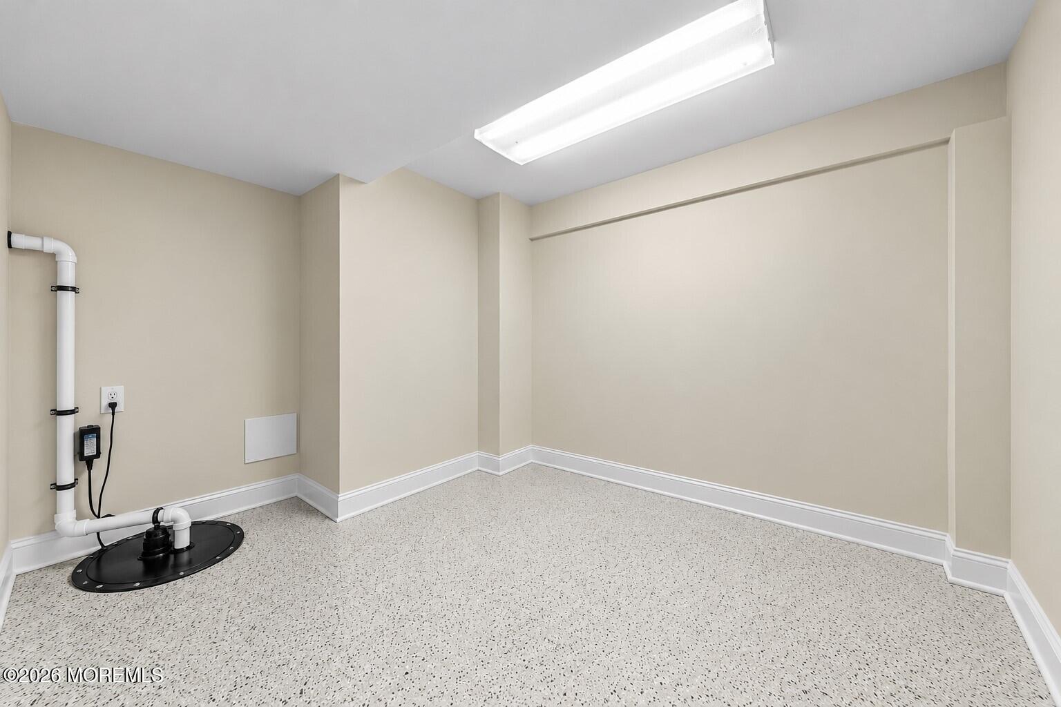 21 Terry Lane Middletown NJ 07748