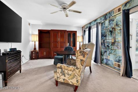 204 Deanne Drive Lakewood NJ 08701