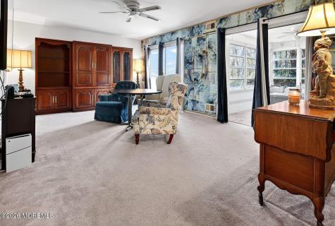 204 Deanne Drive Lakewood NJ 08701