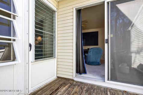 204 Deanne Drive Lakewood NJ 08701
