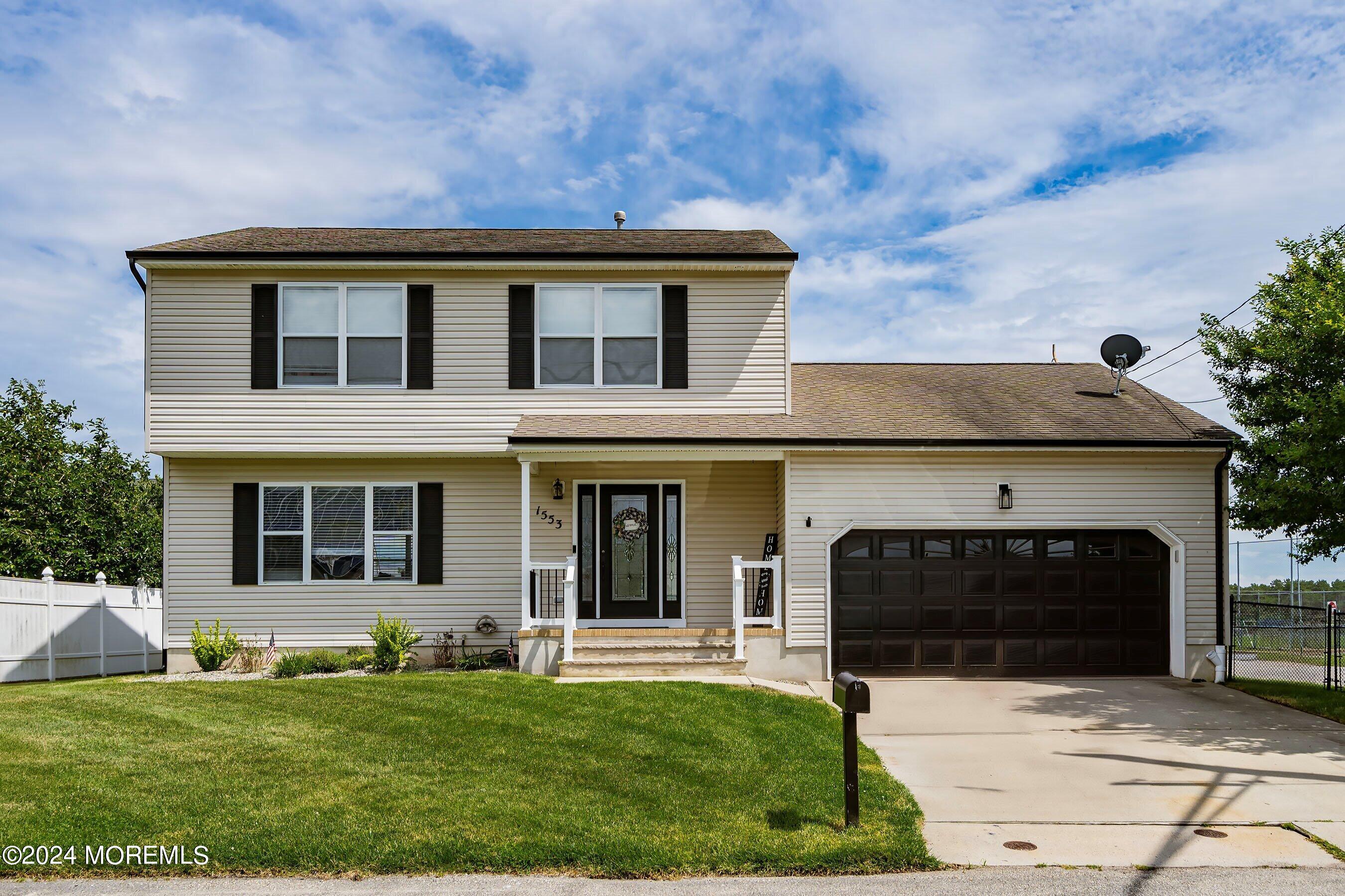 1553 Longboat Avenue Beachwood NJ 08722