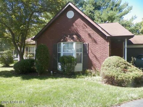 1 Carnaby Close Freehold NJ 07728