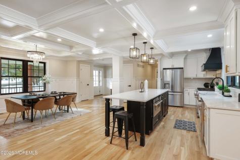 757 Nutswamp Road Red Bank NJ 07701