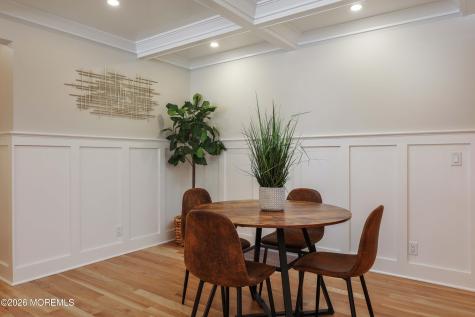 757 Nutswamp Road Red Bank NJ 07701