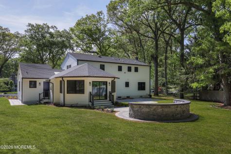 757 Nutswamp Road Red Bank NJ 07701
