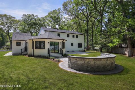757 Nutswamp Road Red Bank NJ 07701