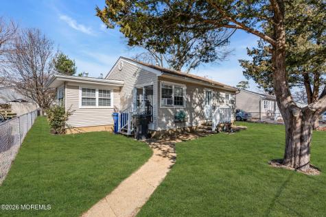 2 Castro Grove Drive Toms River NJ 08753