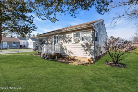 2 Castro Grove Drive Toms River NJ 08753