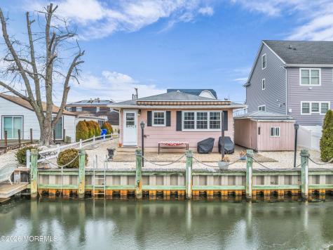 126 Royal Drive Brick NJ 08723