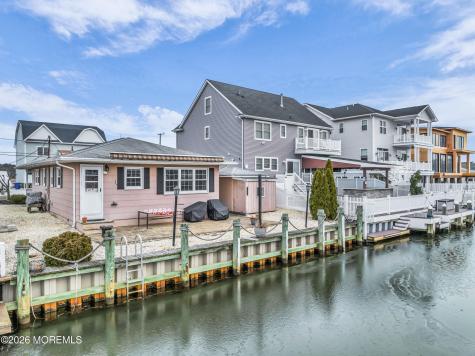 126 Royal Drive Brick NJ 08723