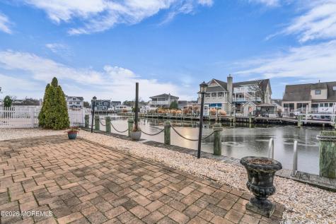 126 Royal Drive Brick NJ 08723