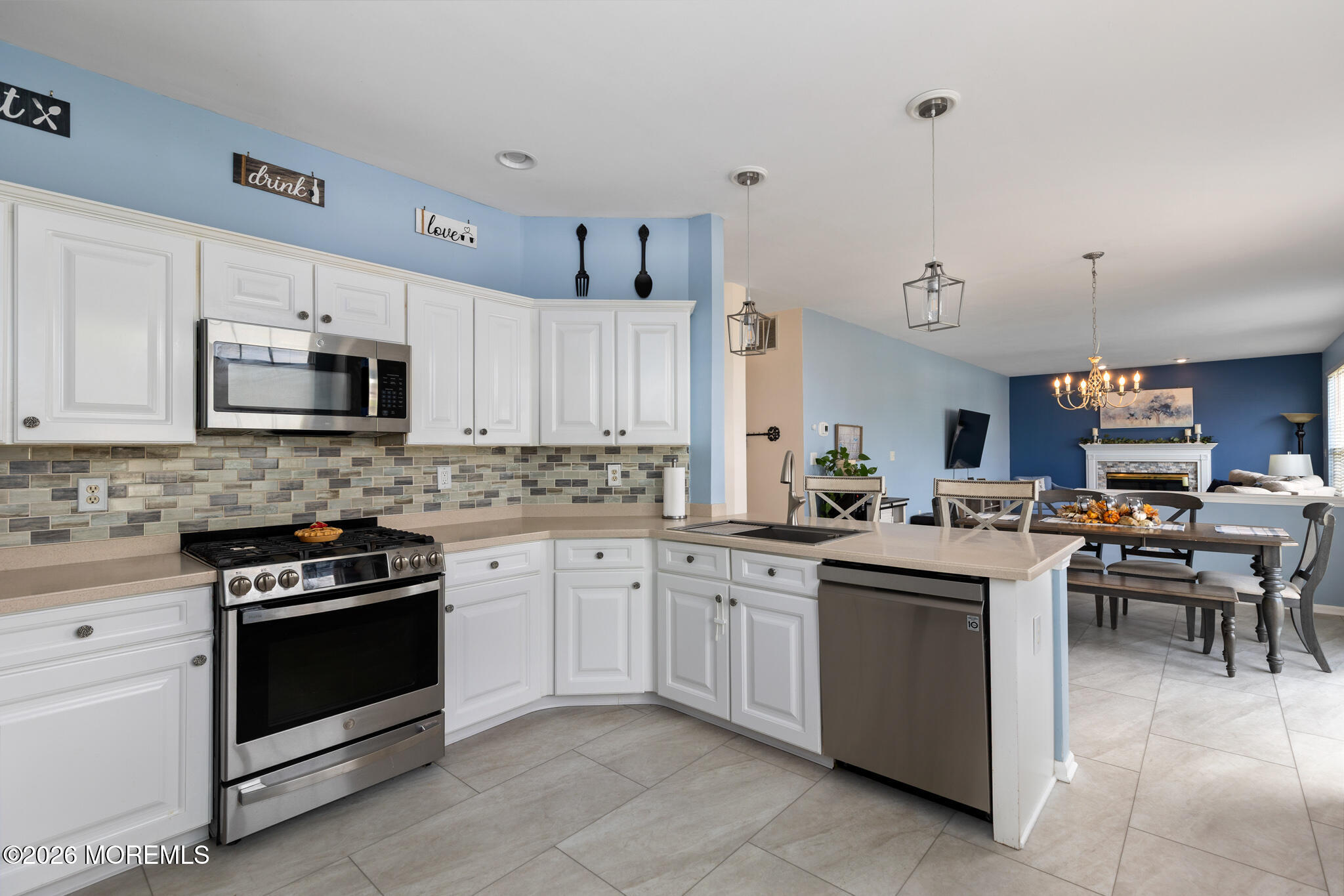 22 Cliffwood Drive Allentown NJ 08501