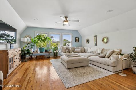 622 Main Street Avon-by-the-sea NJ 07717
