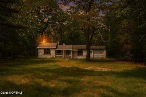 5 Porter Road Howell NJ 07731