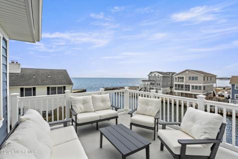 56 Beacon Drive Waretown NJ 08758