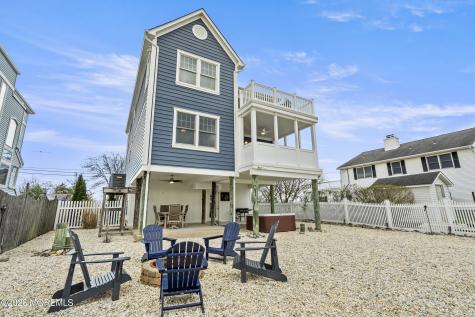 56 Beacon Drive Waretown NJ 08758