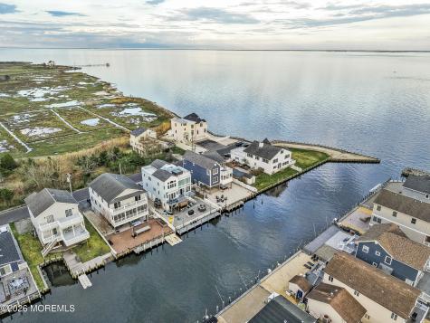 56 Beacon Drive Waretown NJ 08758