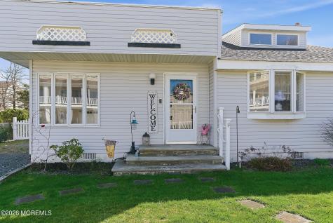 110 Dollmore Avenue Waretown NJ 08758