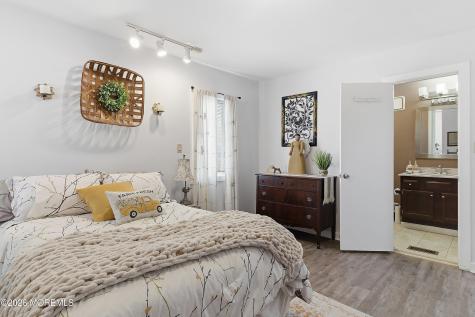 110 Dollmore Avenue Waretown NJ 08758