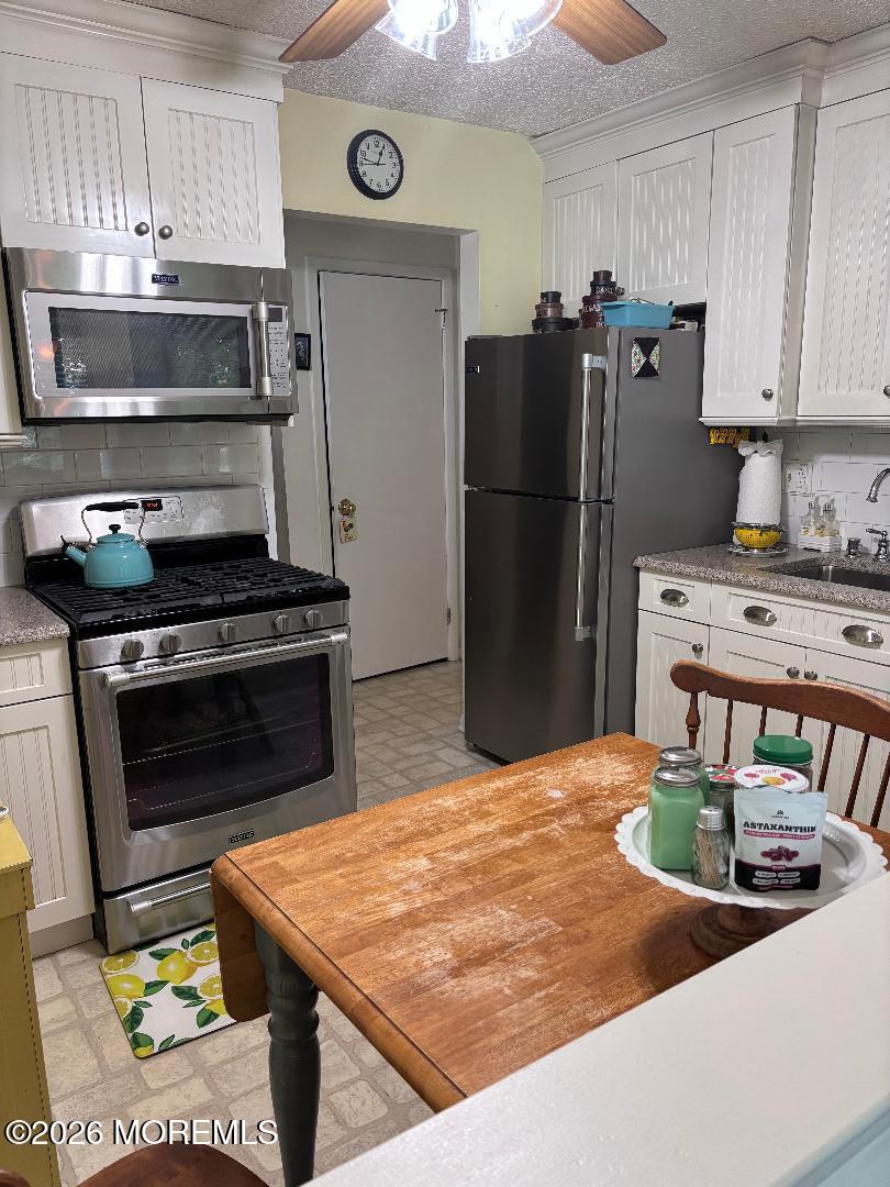 218 Ravenswood Road Englishtown NJ 07726